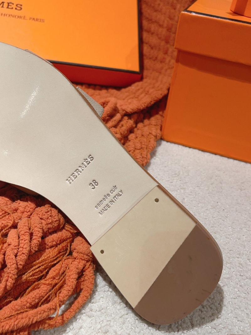 Hermes Slippers